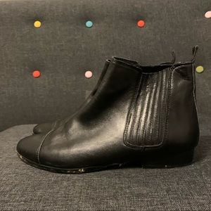 Steve Madden Chelsea boots